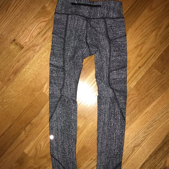 Lululemon leggings - Picture 2 of 2